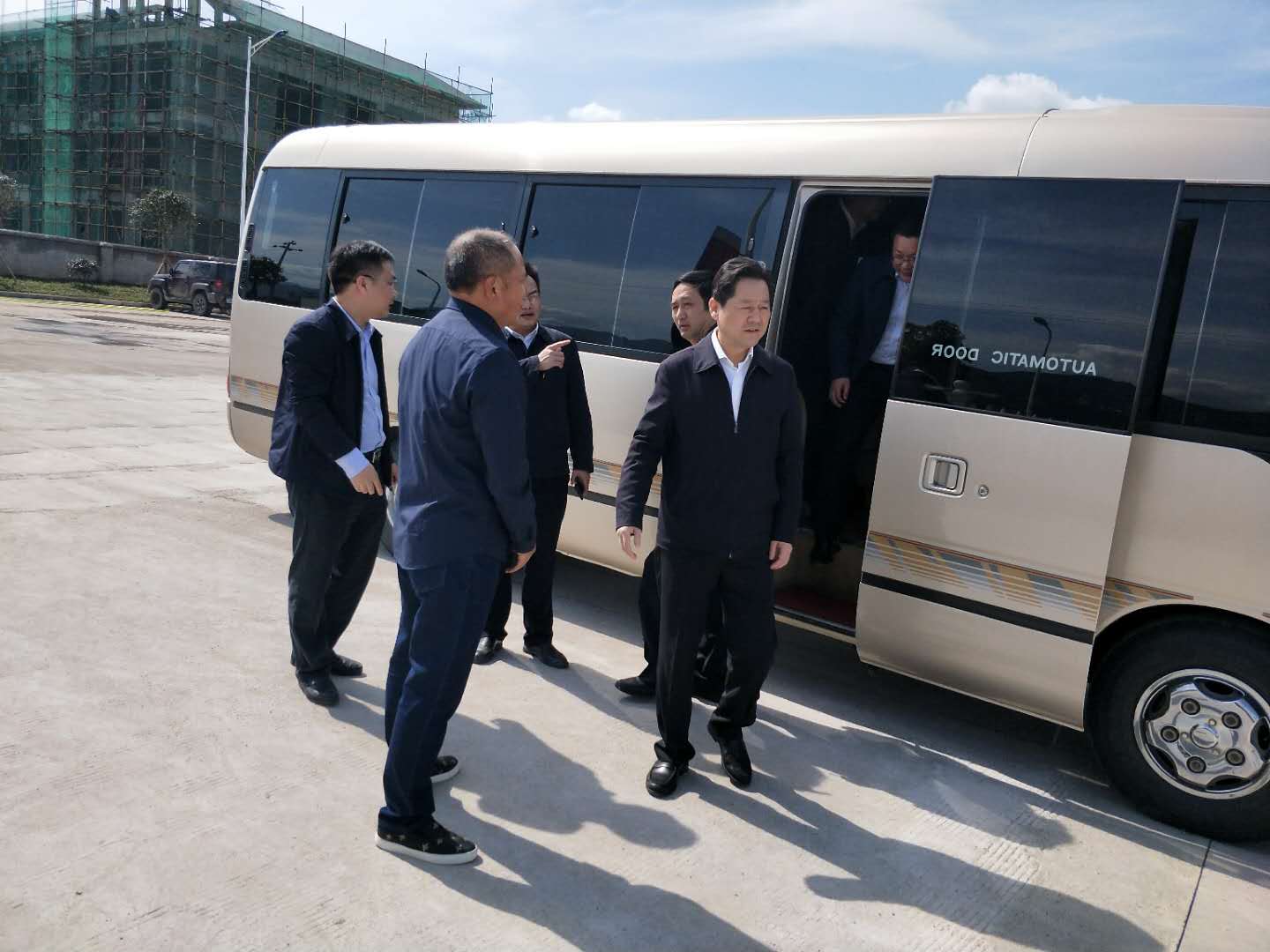 張家界市委書記、市人大常委會主任虢正貴來我公司視察調(diào)研工作
